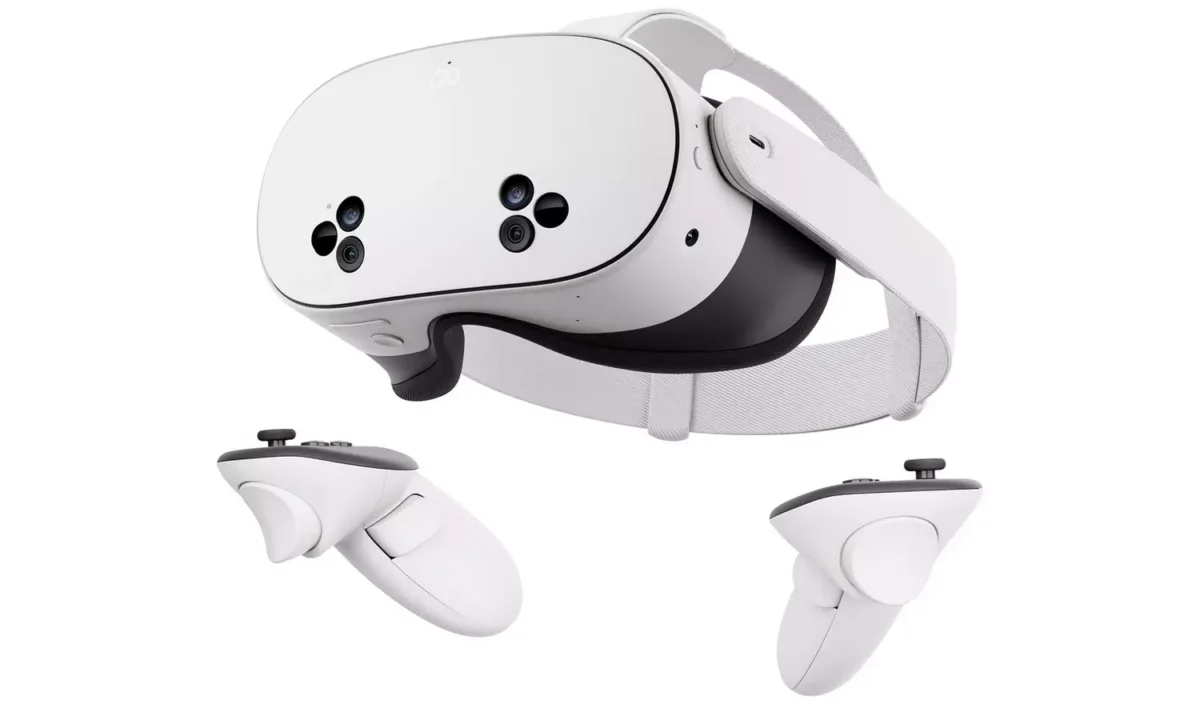 Meta Quest 3S 128GB Mixed Reality Headset and Controllers